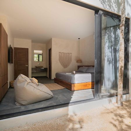 Twelve O'Clock - Luxury Villas Тулум Экстерьер фото